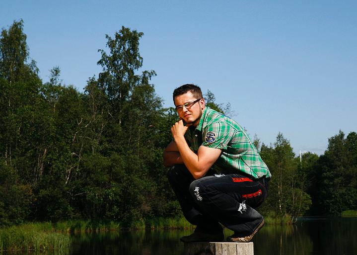 rustinkin pose.jpg